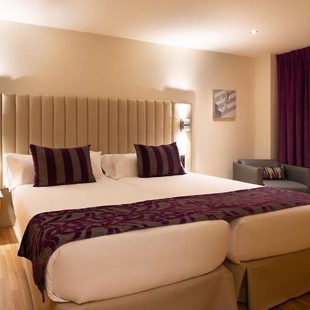 Hotel Sansi Barcelona Bagian luar foto