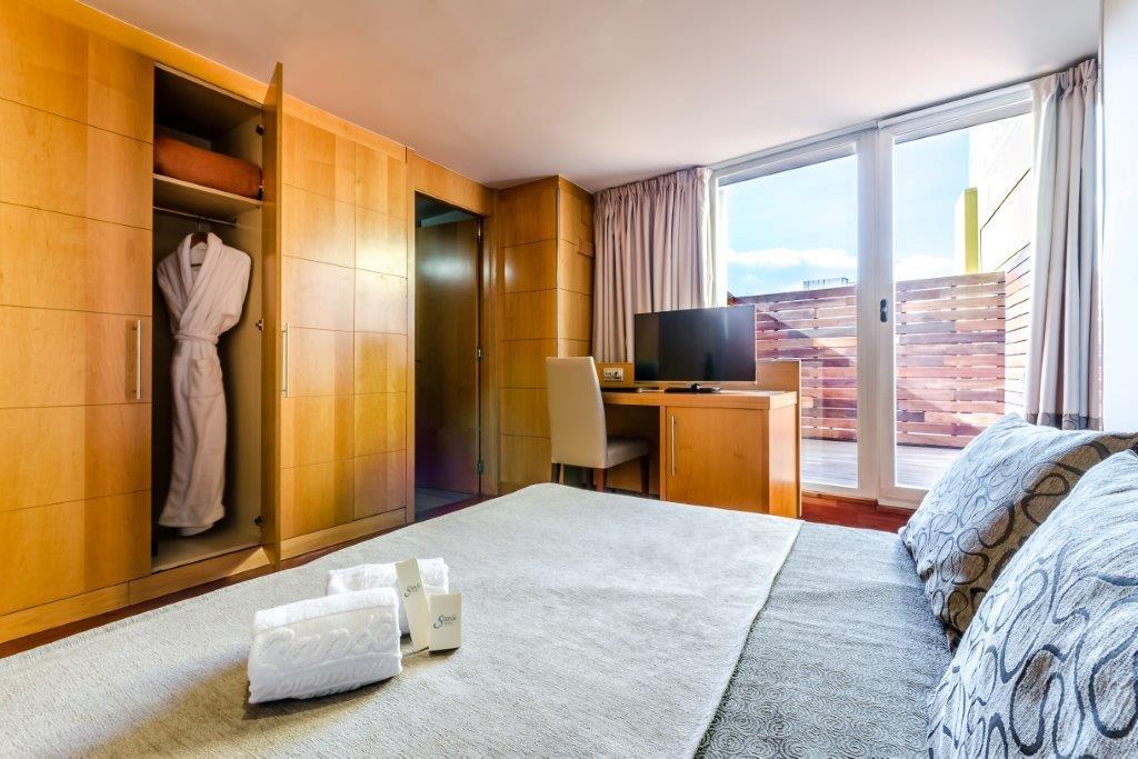 Hotel Sansi Barcelona Bagian luar foto