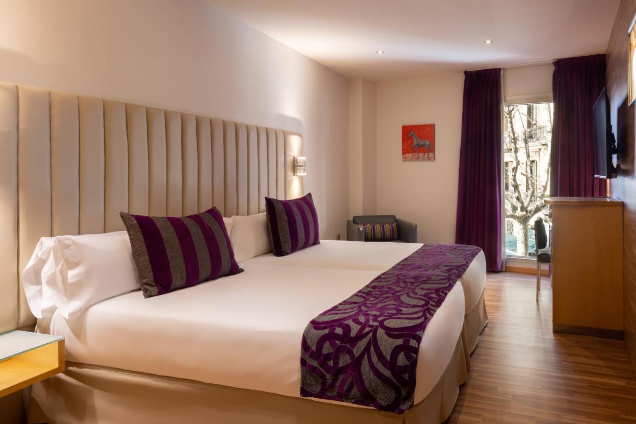 Hotel Sansi Barcelona Bagian luar foto