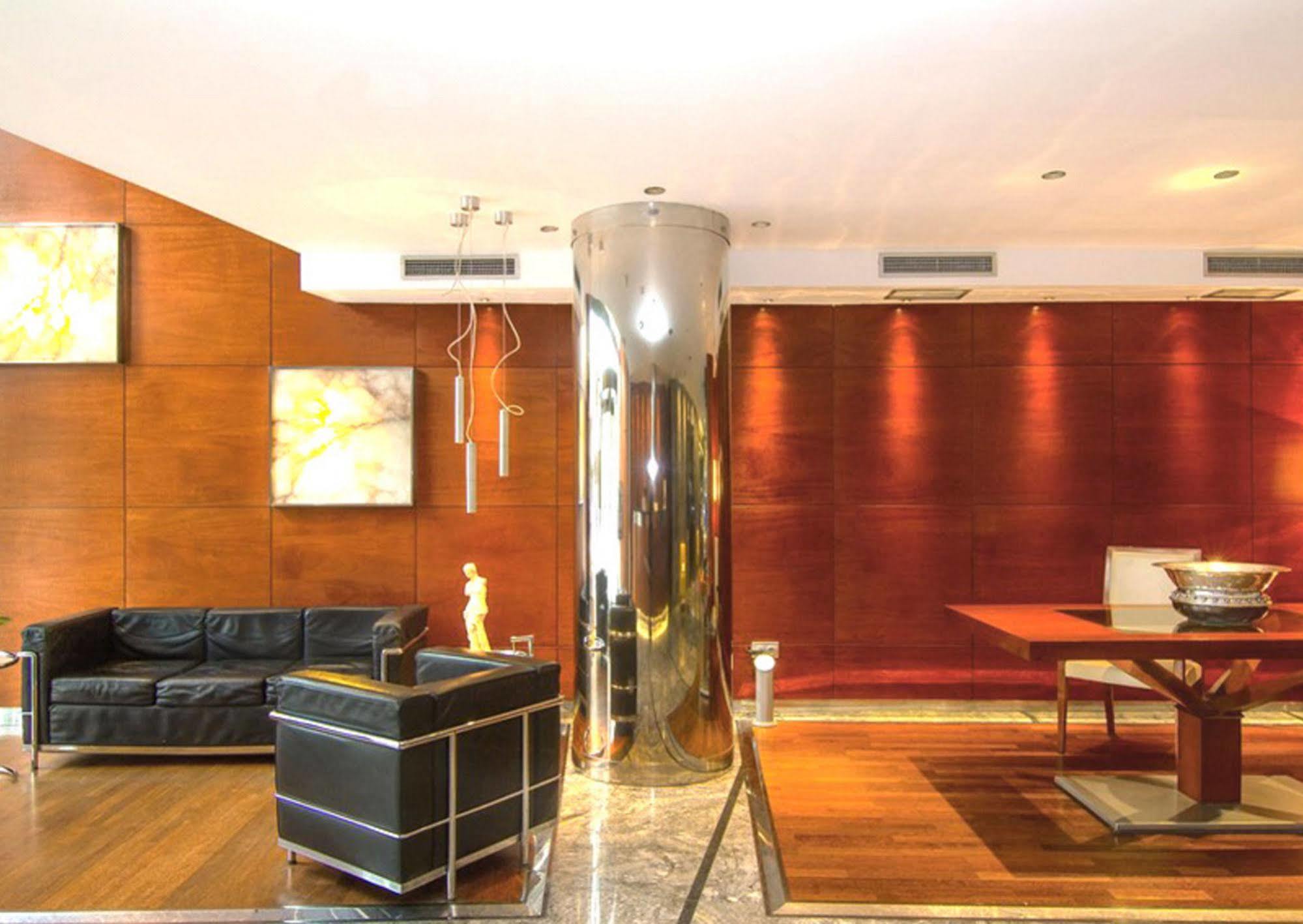 Hotel Sansi Barcelona Bagian luar foto