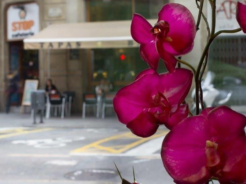 Hotel Sansi Barcelona Bagian luar foto